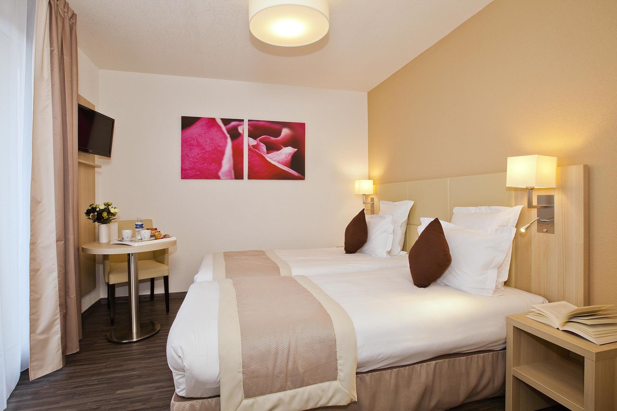 Residhome Neuilly Bords De Marne Экстерьер фото