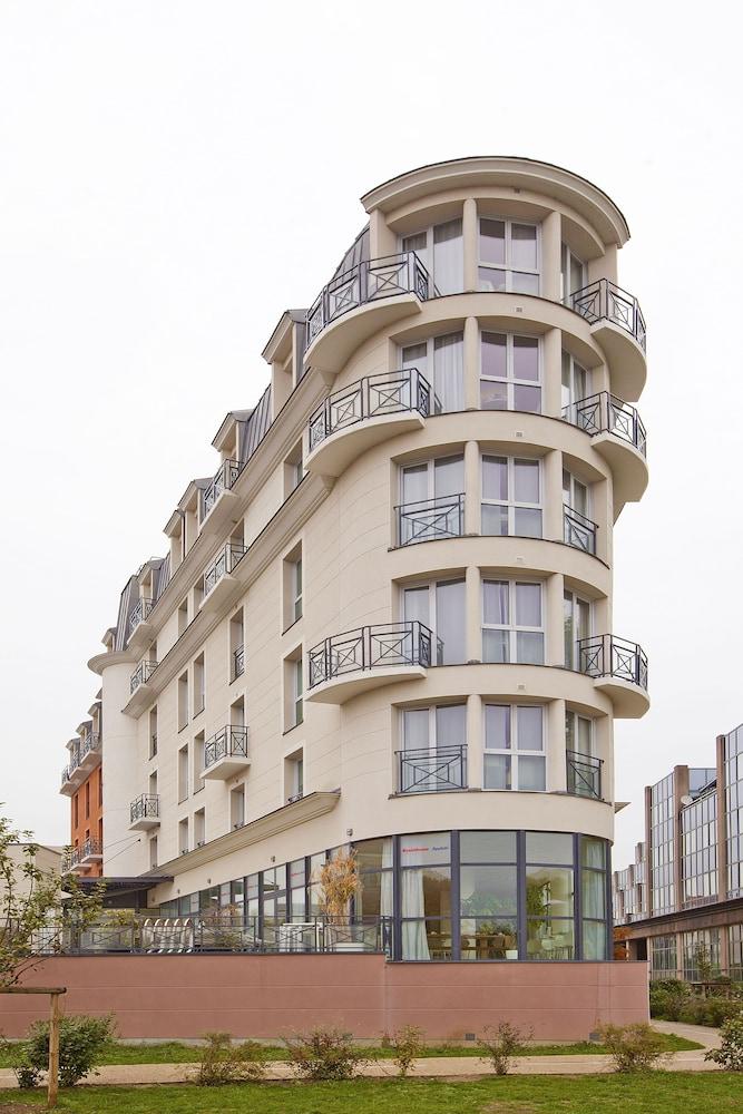 Residhome Neuilly Bords De Marne Экстерьер фото