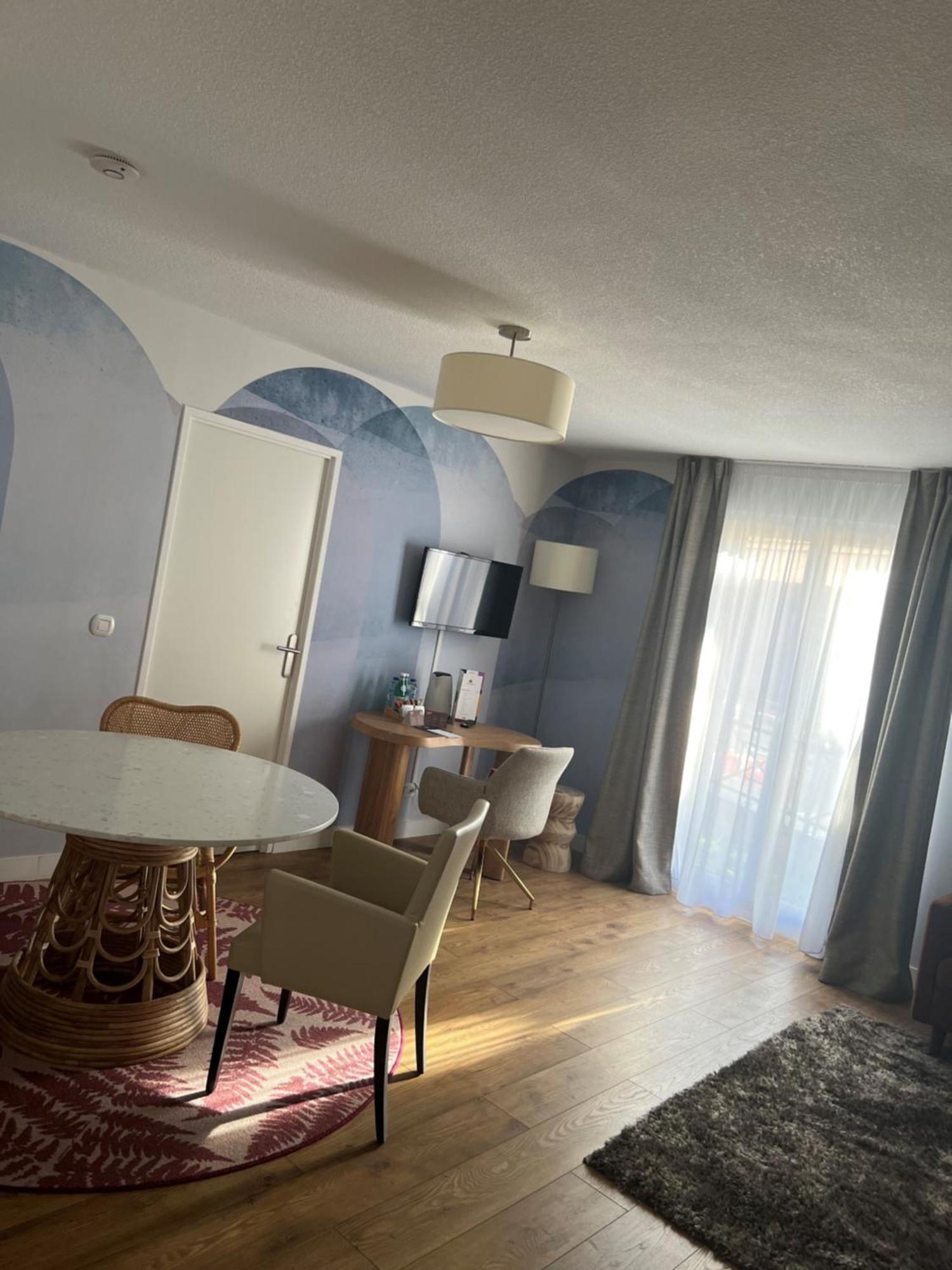 Residhome Neuilly Bords De Marne Экстерьер фото