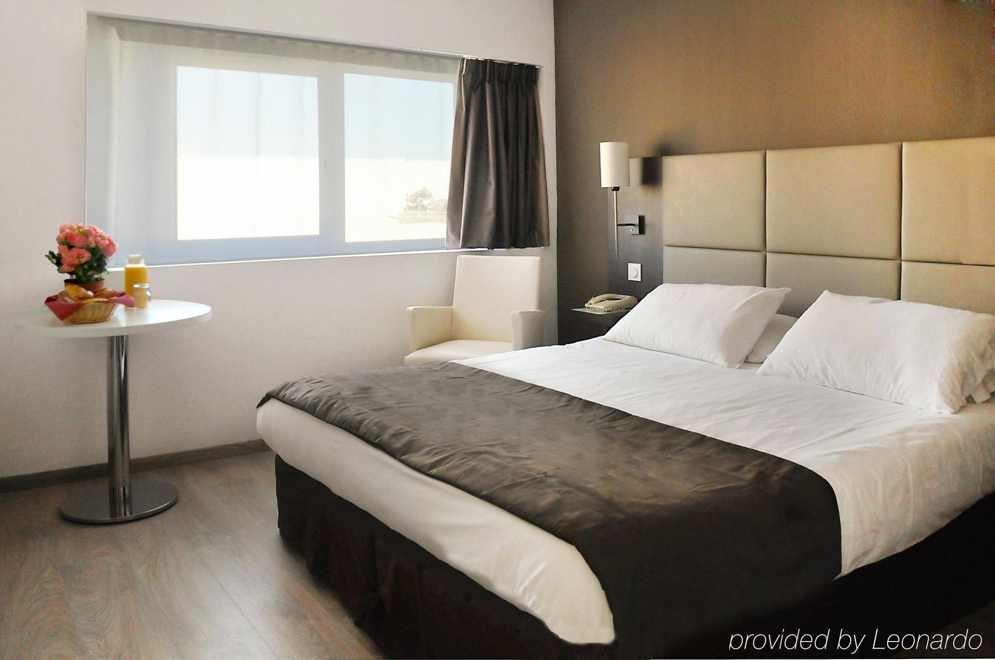 Residhome Neuilly Bords De Marne Экстерьер фото