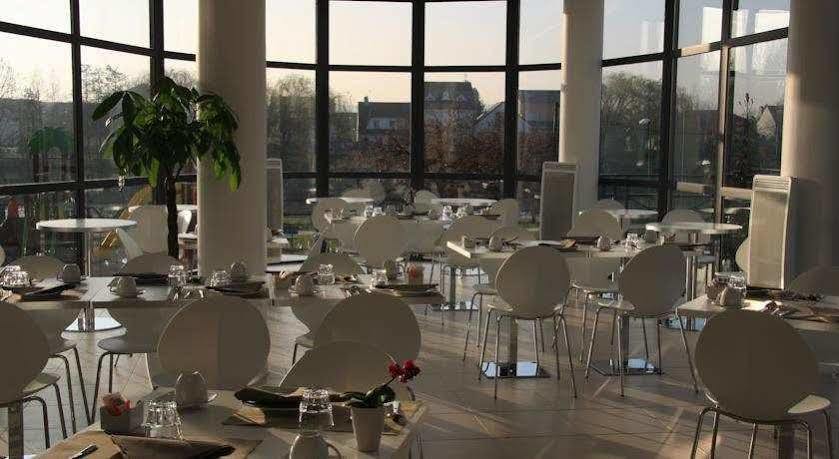 Residhome Neuilly Bords De Marne Экстерьер фото